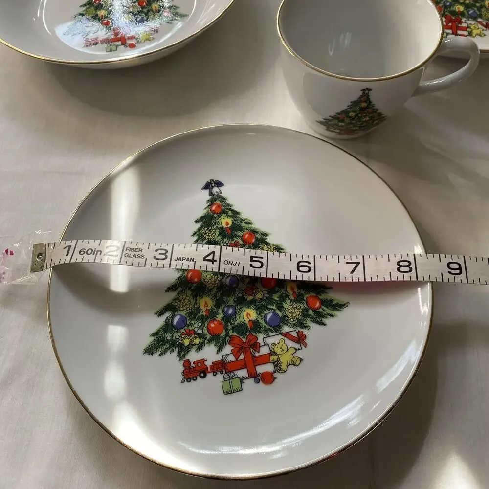 10pc Jamestown China Christmas Treasure China Service Gold Rim & 3 cups 